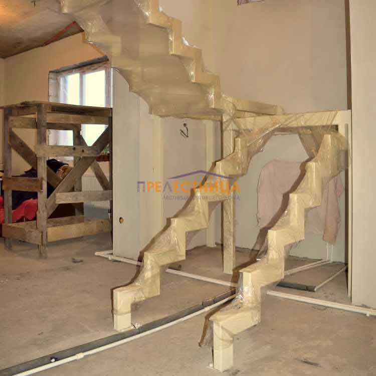 Karkas-lestnicy-dvoinoi-kosour_12.jpg